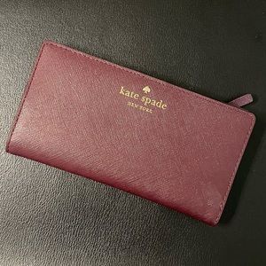 Kate Spade Staci Large Slim Bifold Wallet (Purple/Plum)